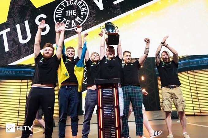 легендарный колл в CS:GO NAVI